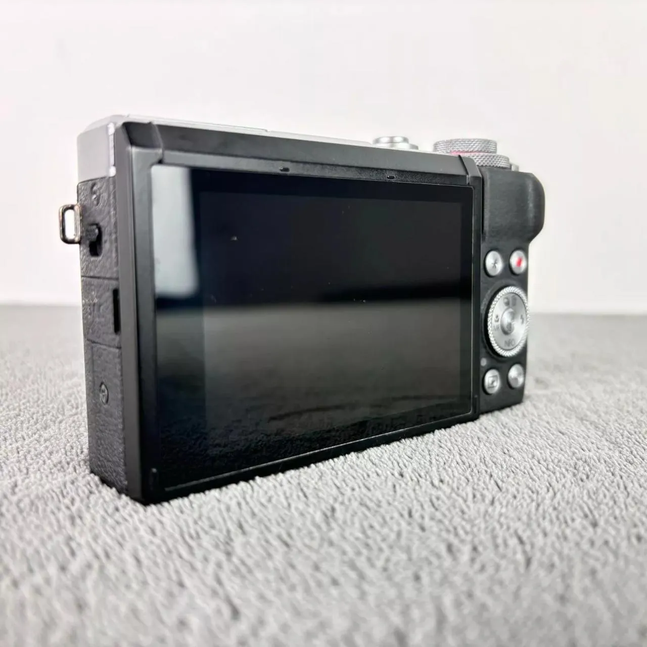 Canon PowerShot G7 X Mark III 20.2MP 4K Digital Camera 4.2x Optical Zoom