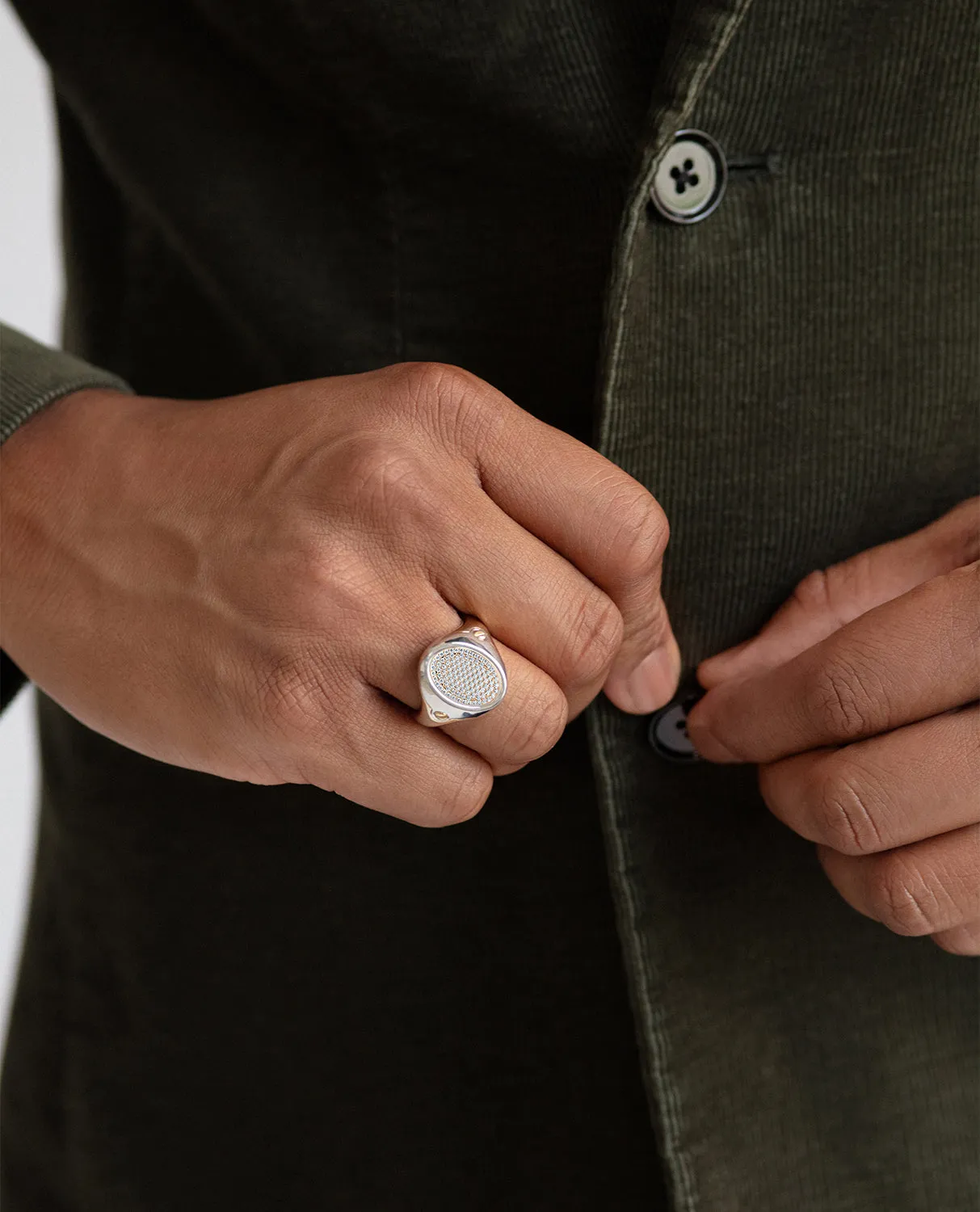 LODESTAR Two-Tone Gold Signet Ring with 0.55ct Pave Diamonds