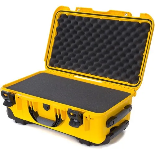 Nanuk 935 Wheeled Hard Case w/Foam (28.5L)