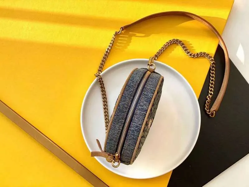 Peta - SLY Bags 220