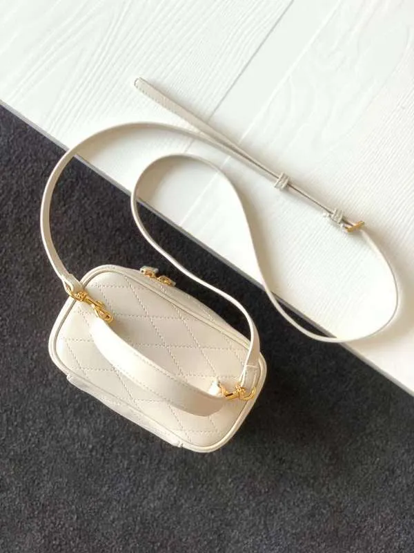 Peta - SLY Bags 232